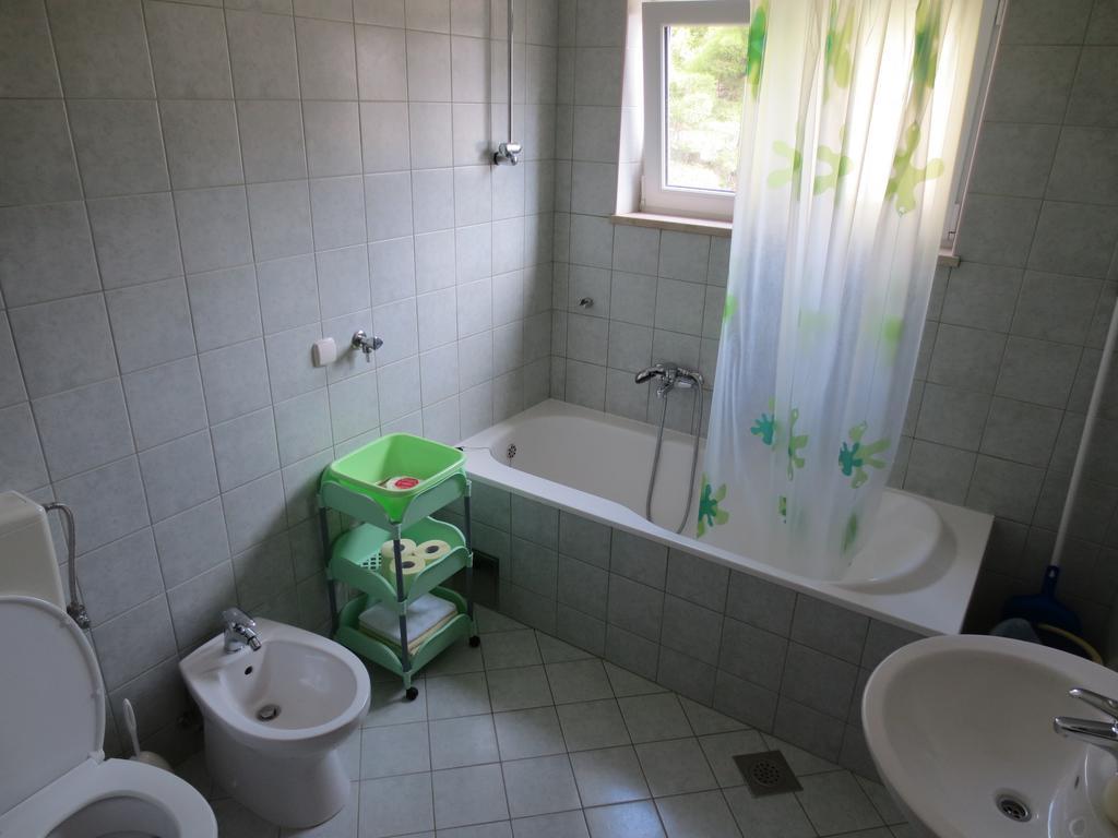 Apartments Kovacic Omiš Szoba fotó