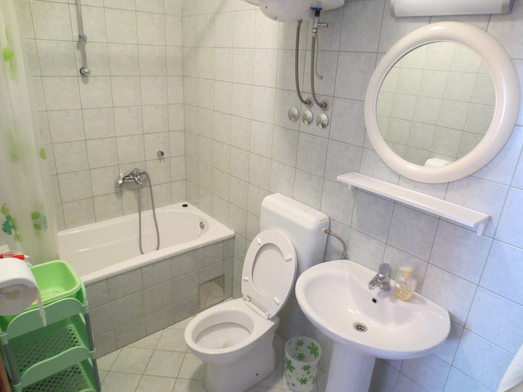Apartments Kovacic Omiš Szoba fotó
