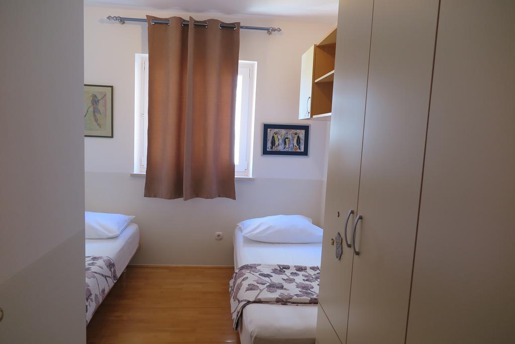 Apartments Kovacic Omiš Kültér fotó